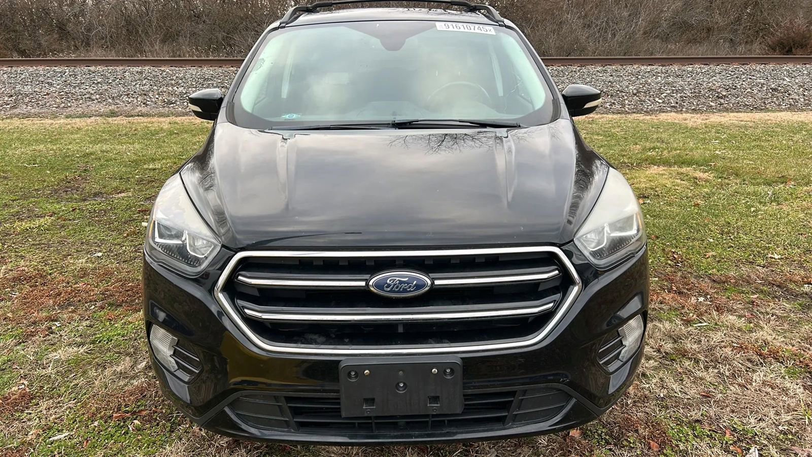 Used 2017 Ford Escape Titanium w/ Canadian Touring Package FWD image 2