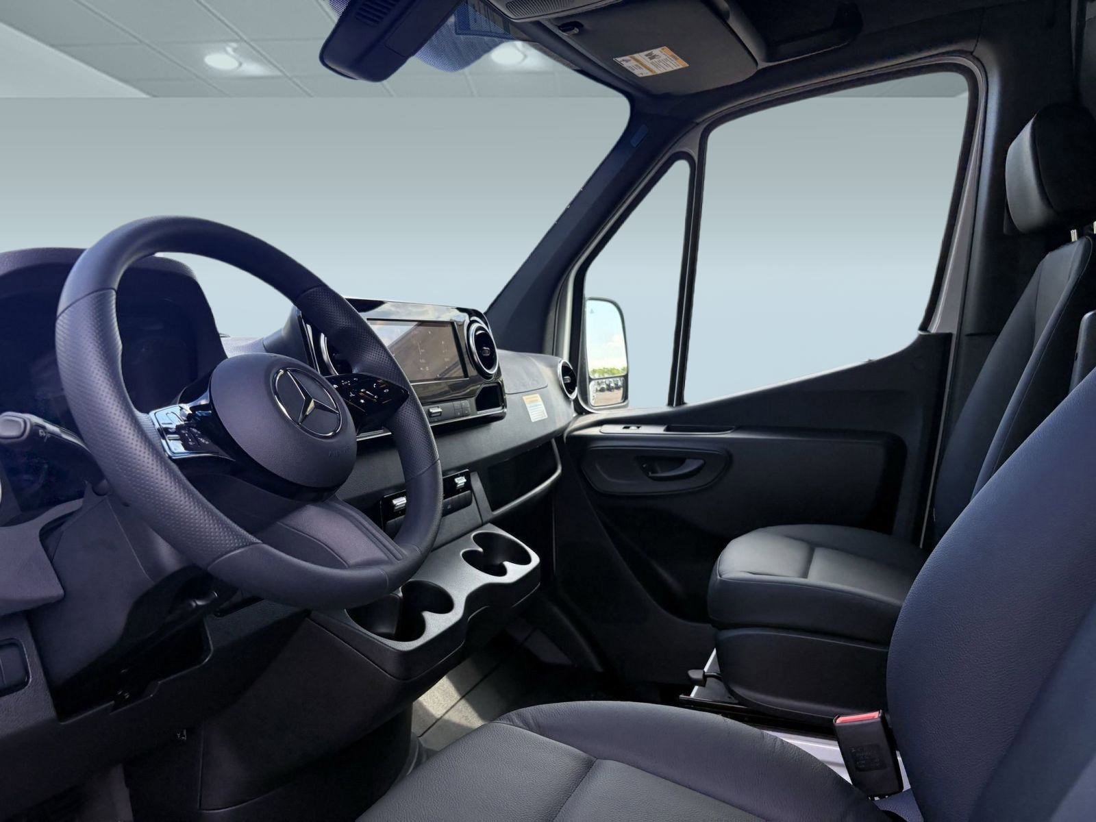 New 2025 Mercedes-Benz Sprinter 2500 image 20