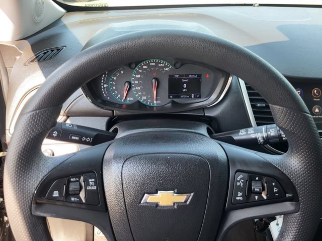 Used 2020 Chevrolet Trax LT FWD image 15
