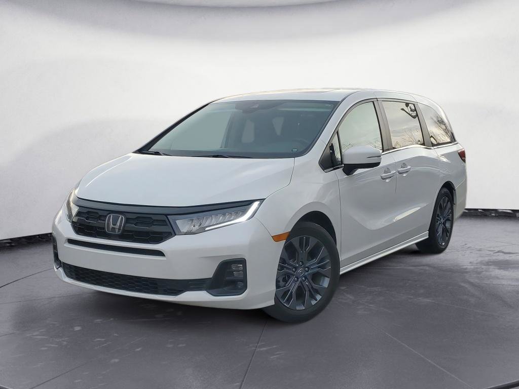 Used 2025 Honda Odyssey Touring image 1