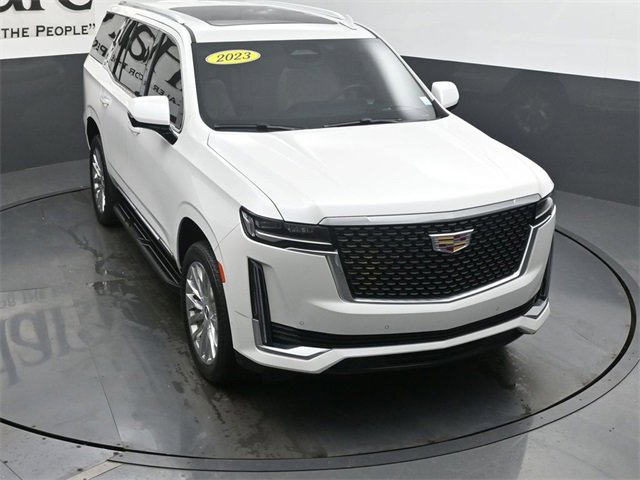 Used 2023 Cadillac Escalade Premium Luxury image 49
