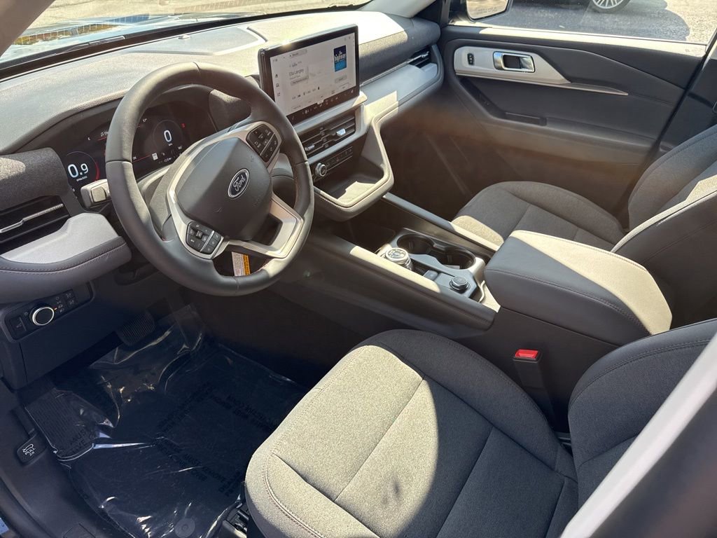 New 2026 Ford Explorer Active image 17