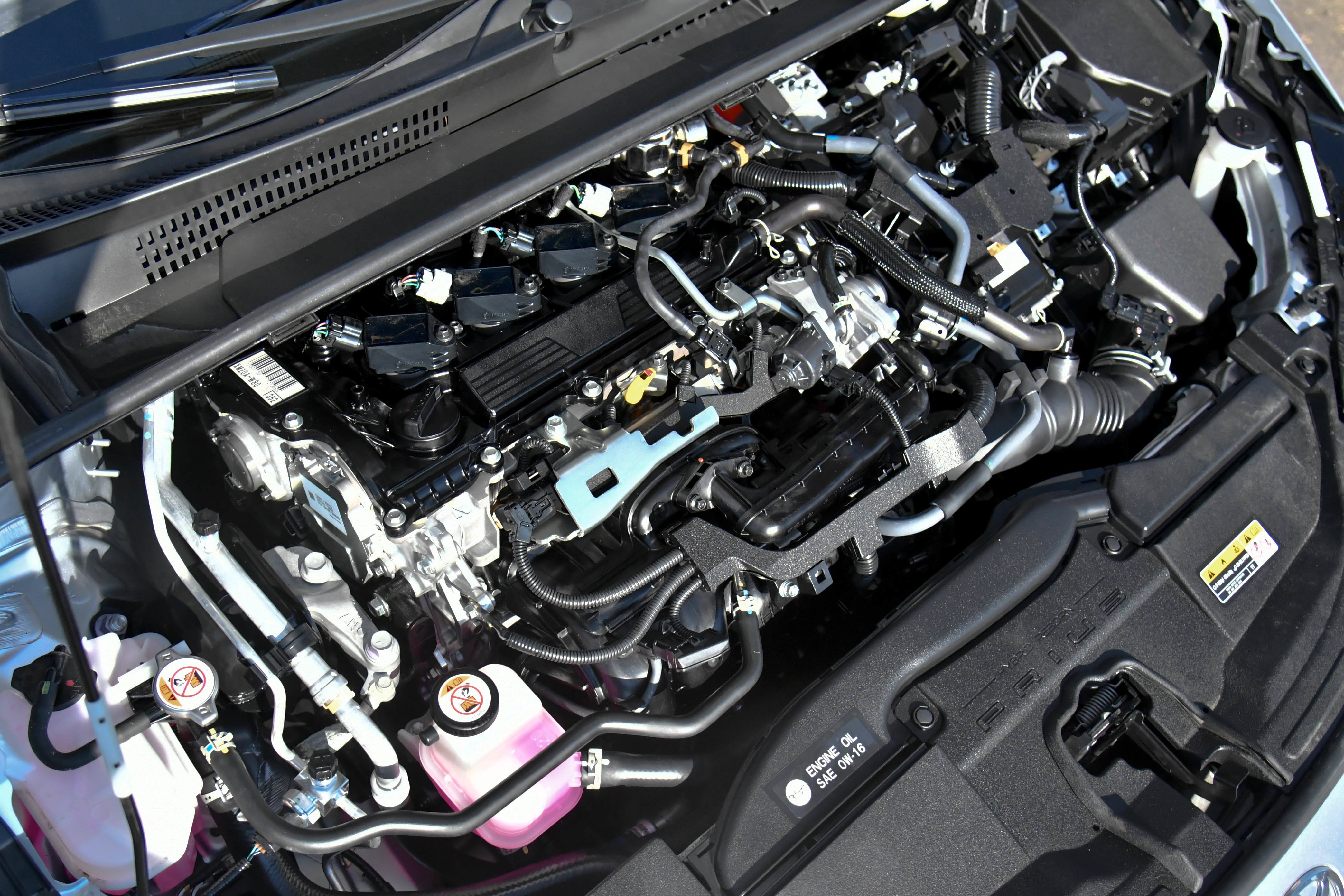 Used 2024 Toyota Prius LE FWD image 44