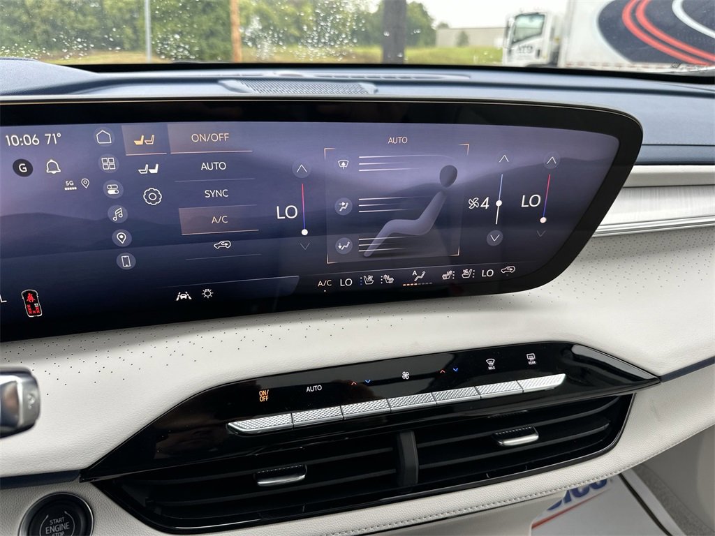 New 2026 Buick Enclave Avenir w/ Super Cruise Package image 19