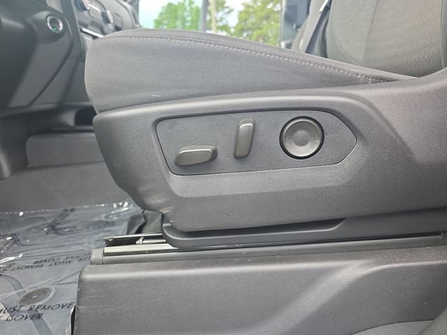 Used 2026 Chevrolet Silverado 1500 Custom AWD/4WD image 29