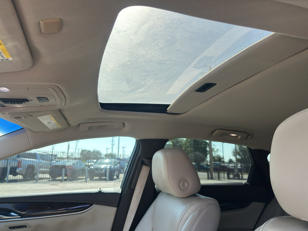 Used 2015 Cadillac XTS Luxury FWD image 3