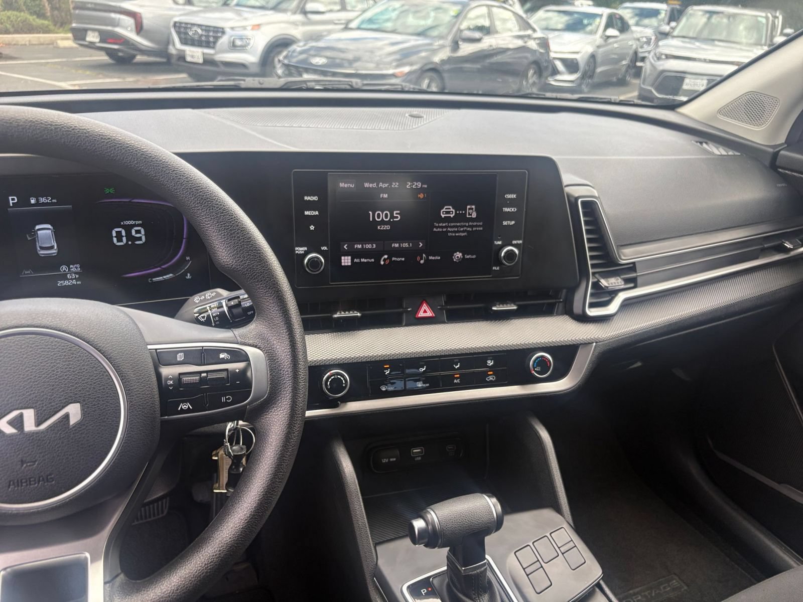Used 2025 Kia Sportage LX FWD image 17