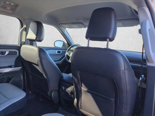 Certified 2021 Ford Explorer XLT w/ Equipment Group 202A image 17