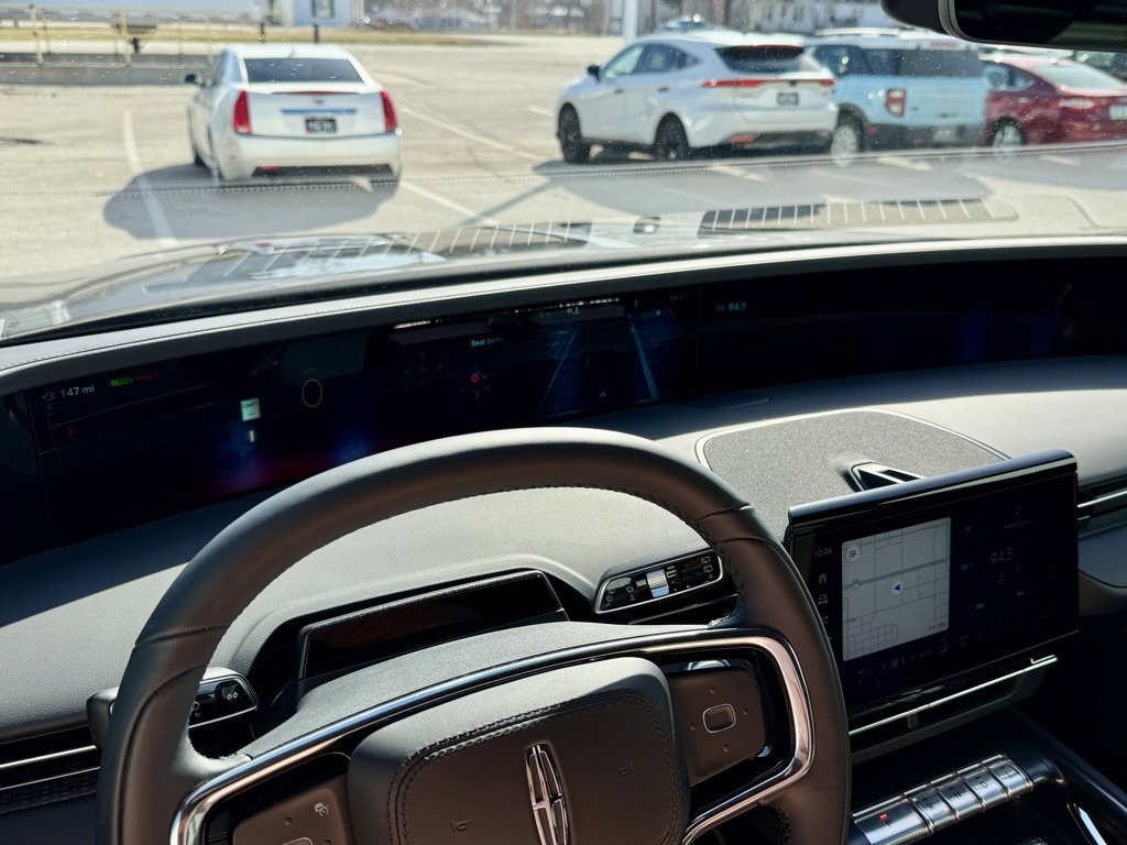 New 2025 Lincoln Nautilus Premier w/ Jet Appearance Package image 24