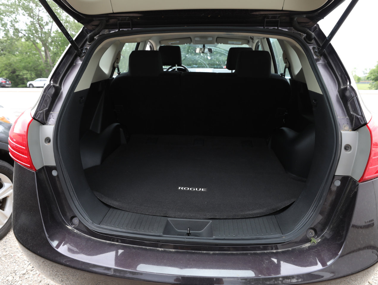 Used 2015 Nissan Rogue S w/ Convenience Package image 12