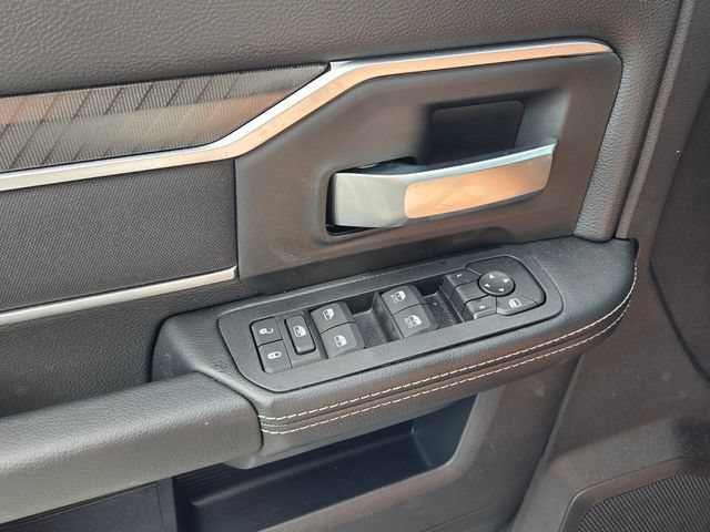 New 2026 RAM 3500 Big Horn AWD/4WD image 33