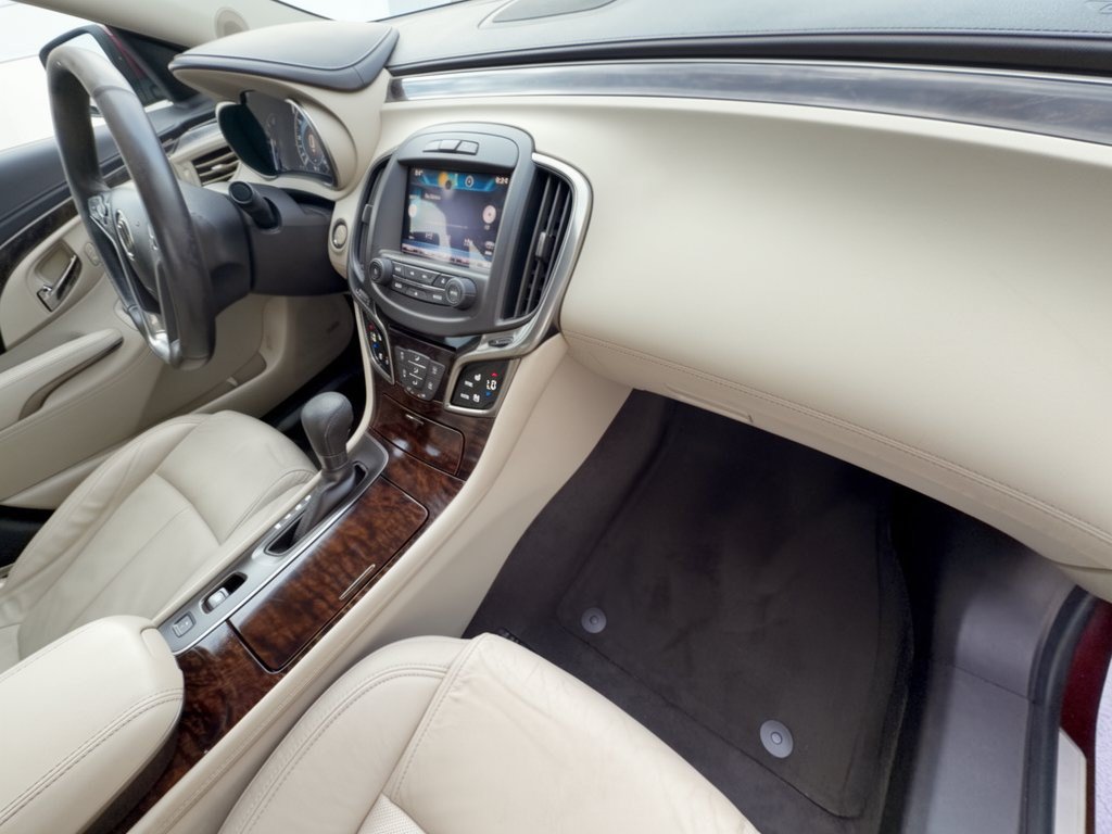 Used 2015 Buick LaCrosse Premium w/ Driver Confidence Package #1 FWD image 31