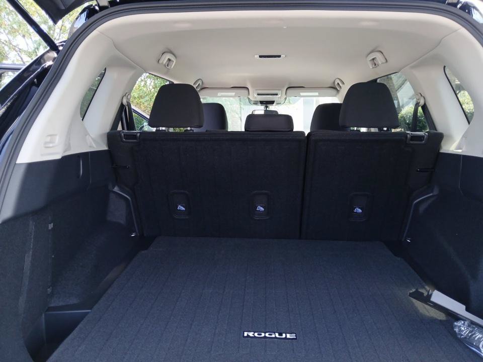 New 2026 Nissan Rogue S FWD image 15