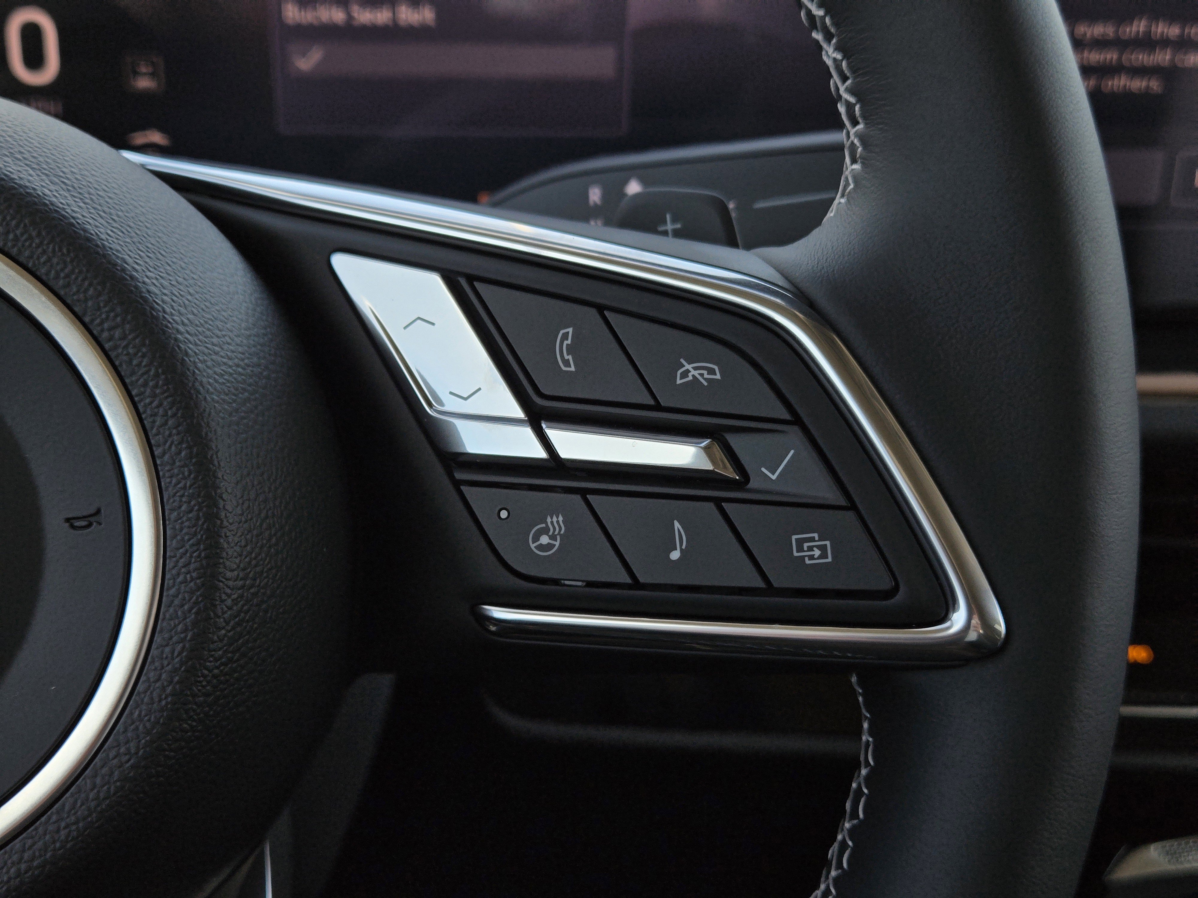 New 2025 Buick Envision Sport Touring AWD/4WD image 9