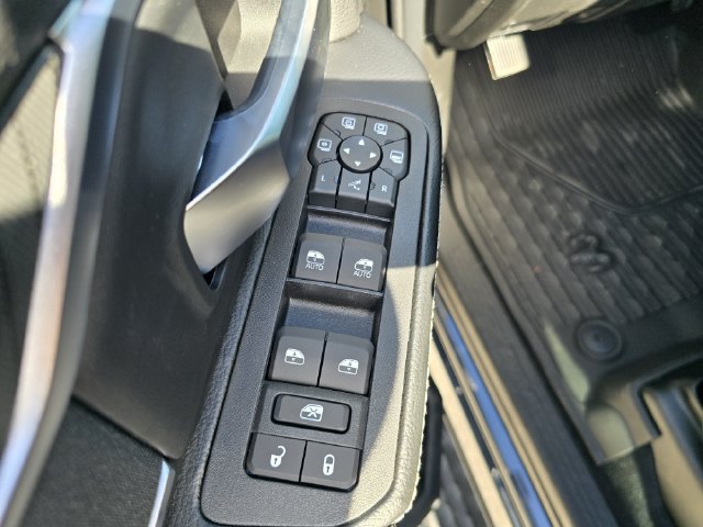 New 2026 RAM 2500 Big Horn AWD/4WD image 14