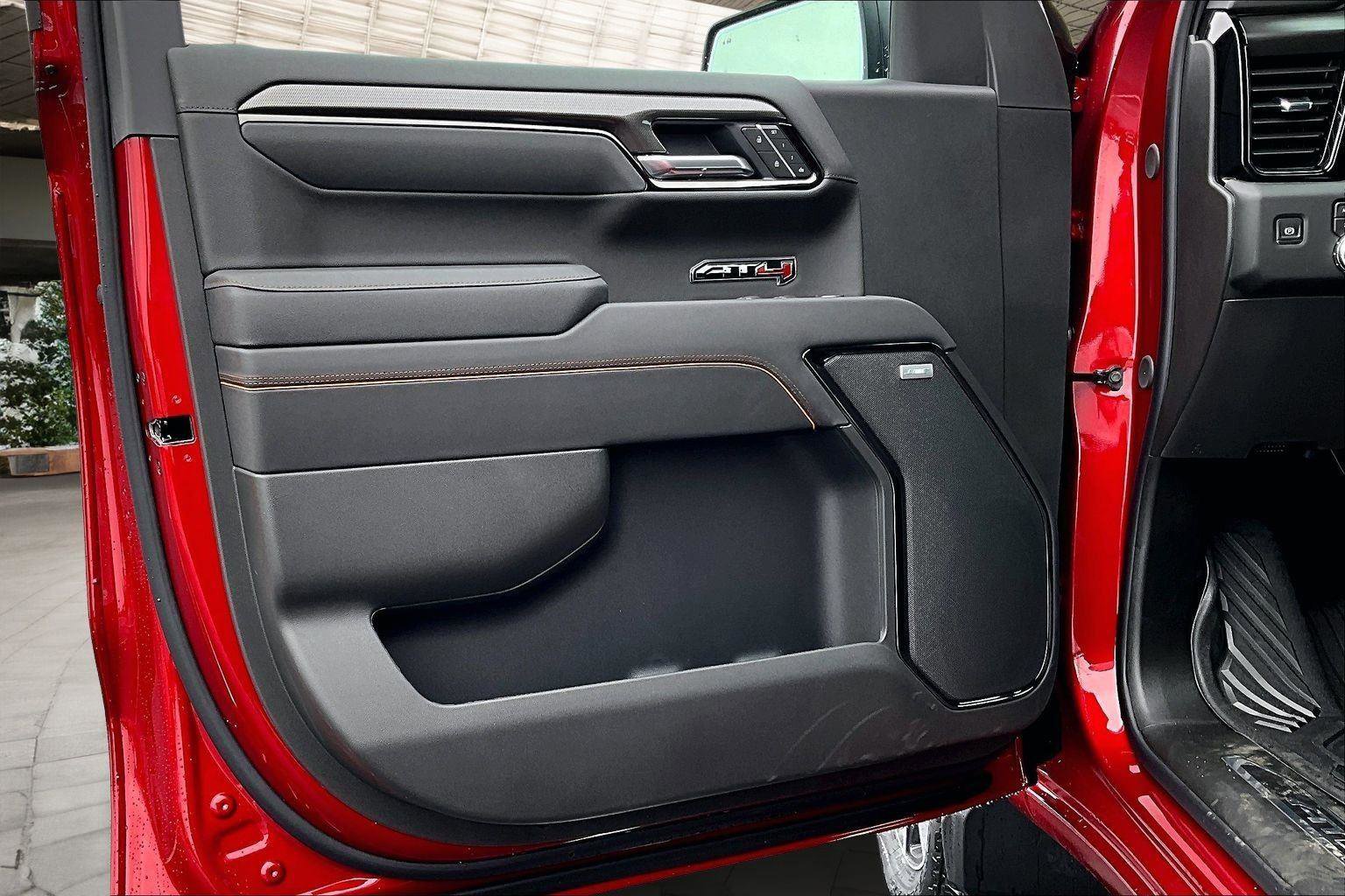 New 2026 GMC Sierra 1500 AT4 w/ Technology Package image 10