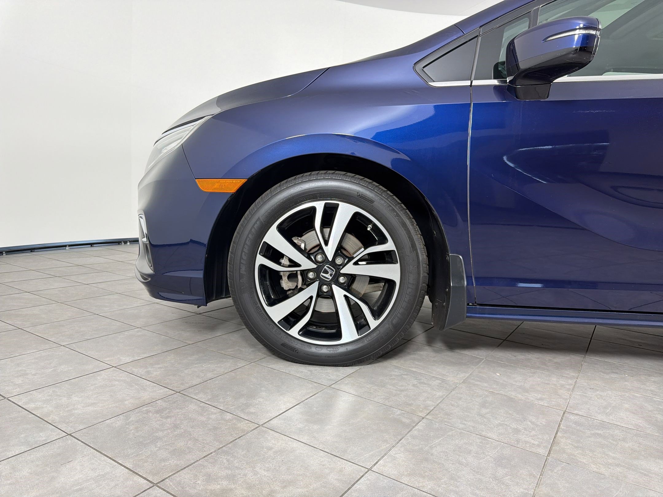 Used 2019 Honda Odyssey Elite image 11