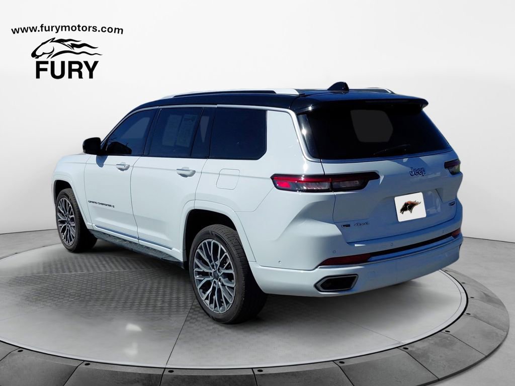 Used 2021 Jeep Grand Cherokee L Summit image 5