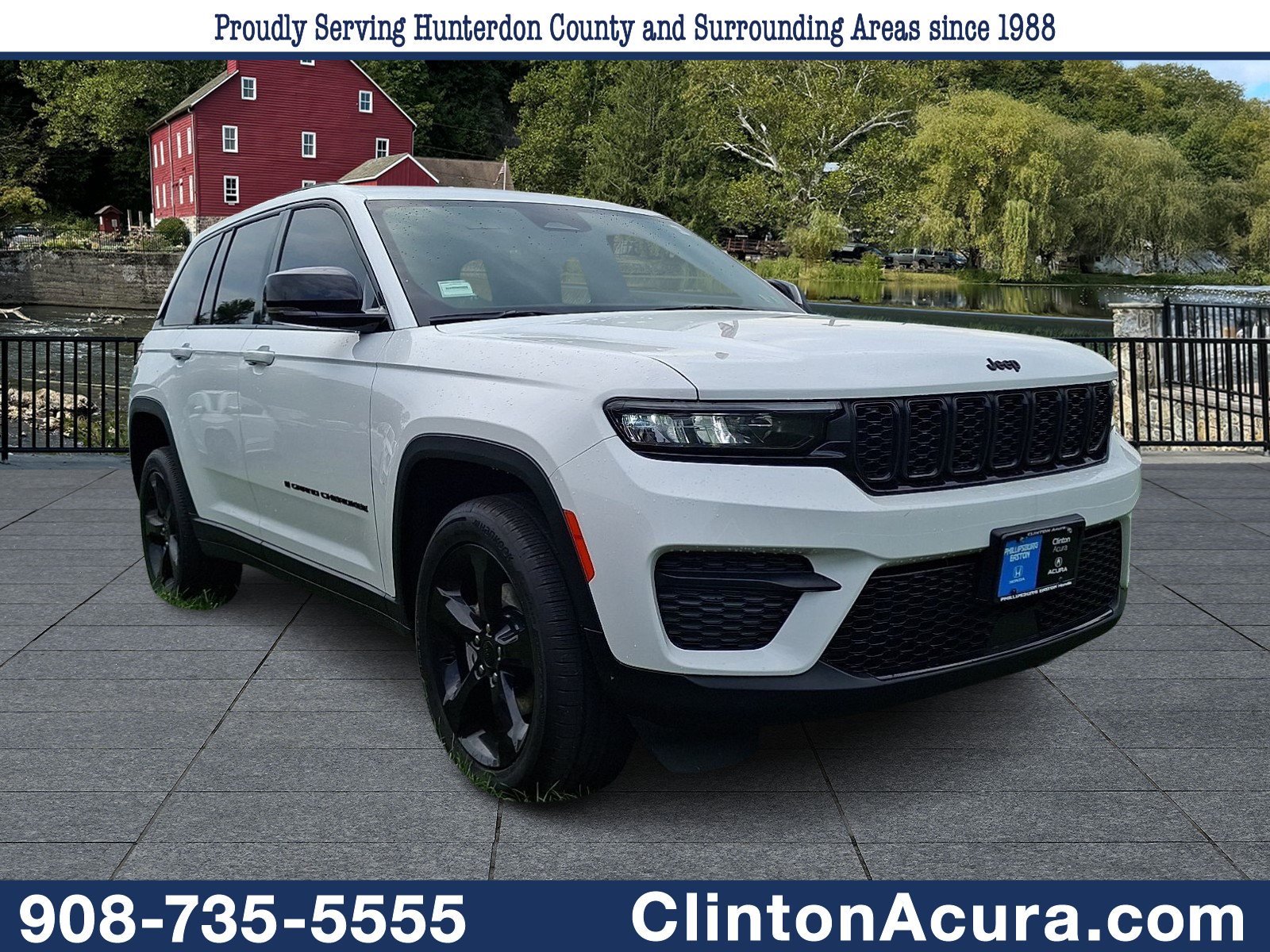 Used 2023 Jeep Grand Cherokee Altitude
