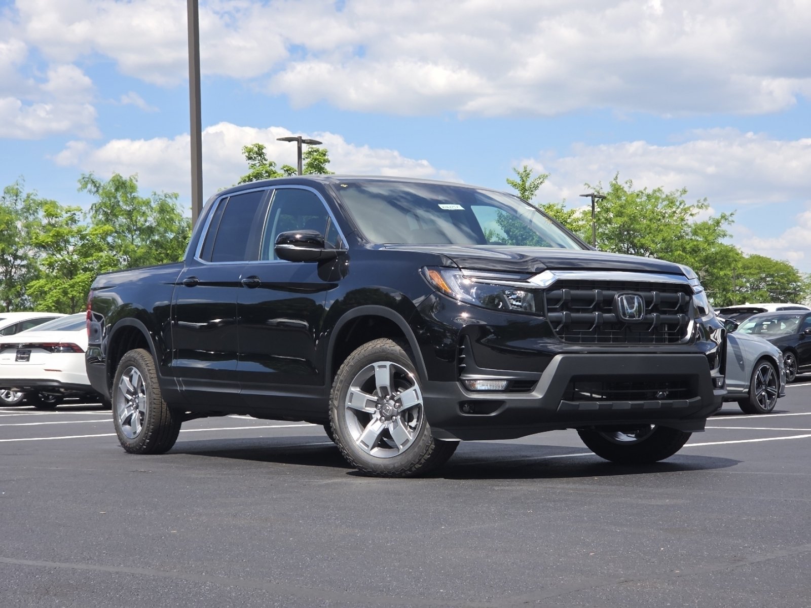 New 2026 Honda Ridgeline RTL image 2