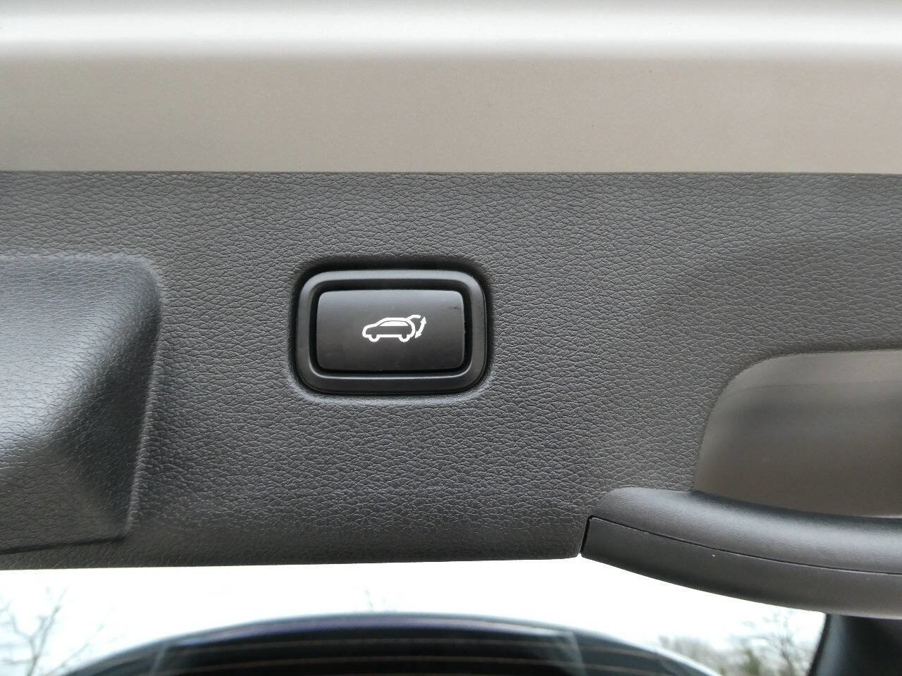 Used 2026 Kia Sportage EX w/ EX Panorama Roof Package image 30