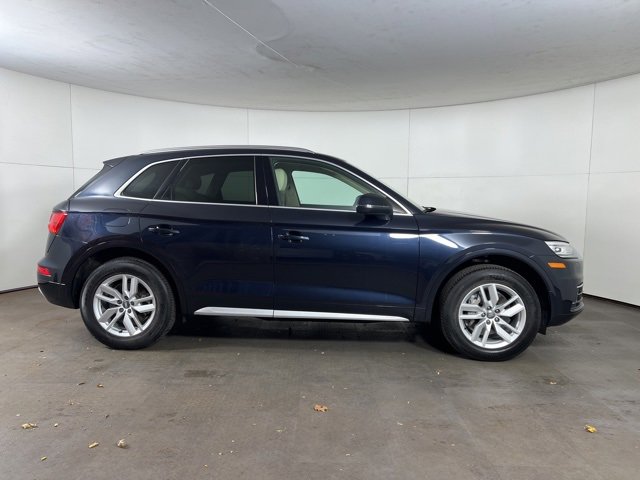 Used 2020 Audi Q5 2.0T Premium w/ Convenience Package image 8