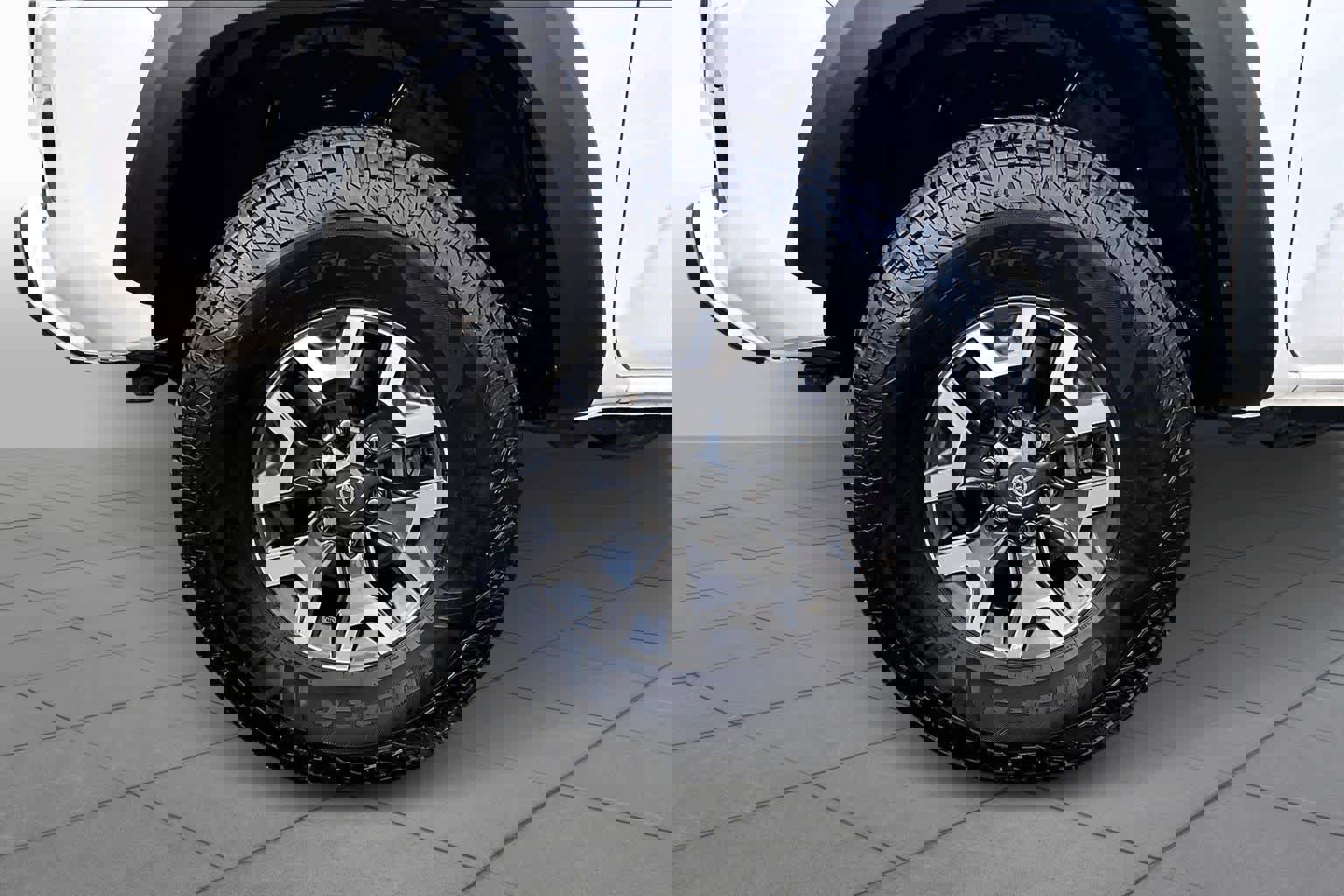 Certified 2021 Toyota Tacoma TRD Off-Road image 10