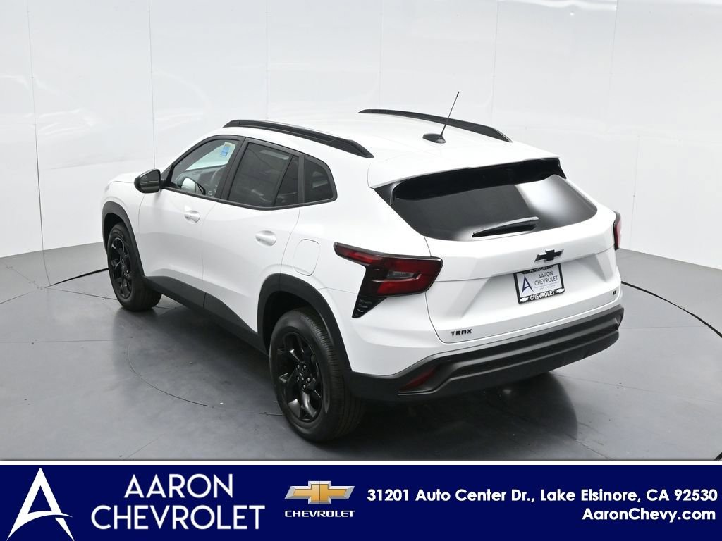 New 2026 Chevrolet Trax LT w/ Driver Confidence Package FWD image 53