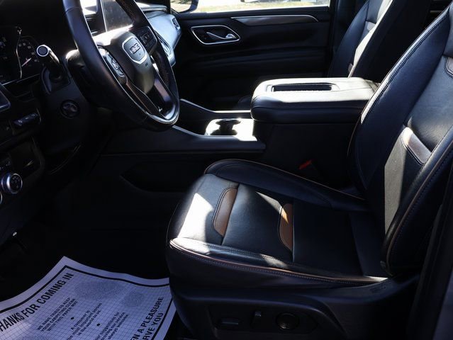 Used 2021 GMC Yukon AT4 w/ Technology Package image 42
