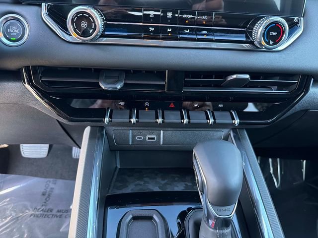 New 2026 GMC Canyon Elevation image 24