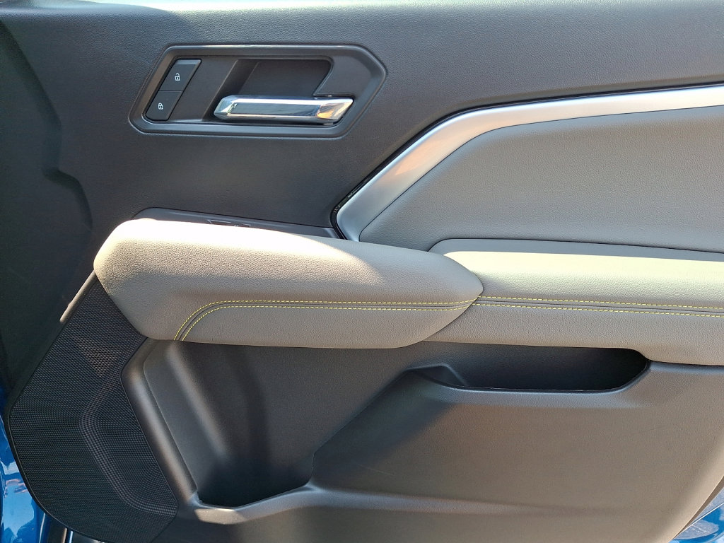 Used 2024 Chevrolet Colorado ZR2 w/ ZR2 Bison Edition AWD/4WD image 10