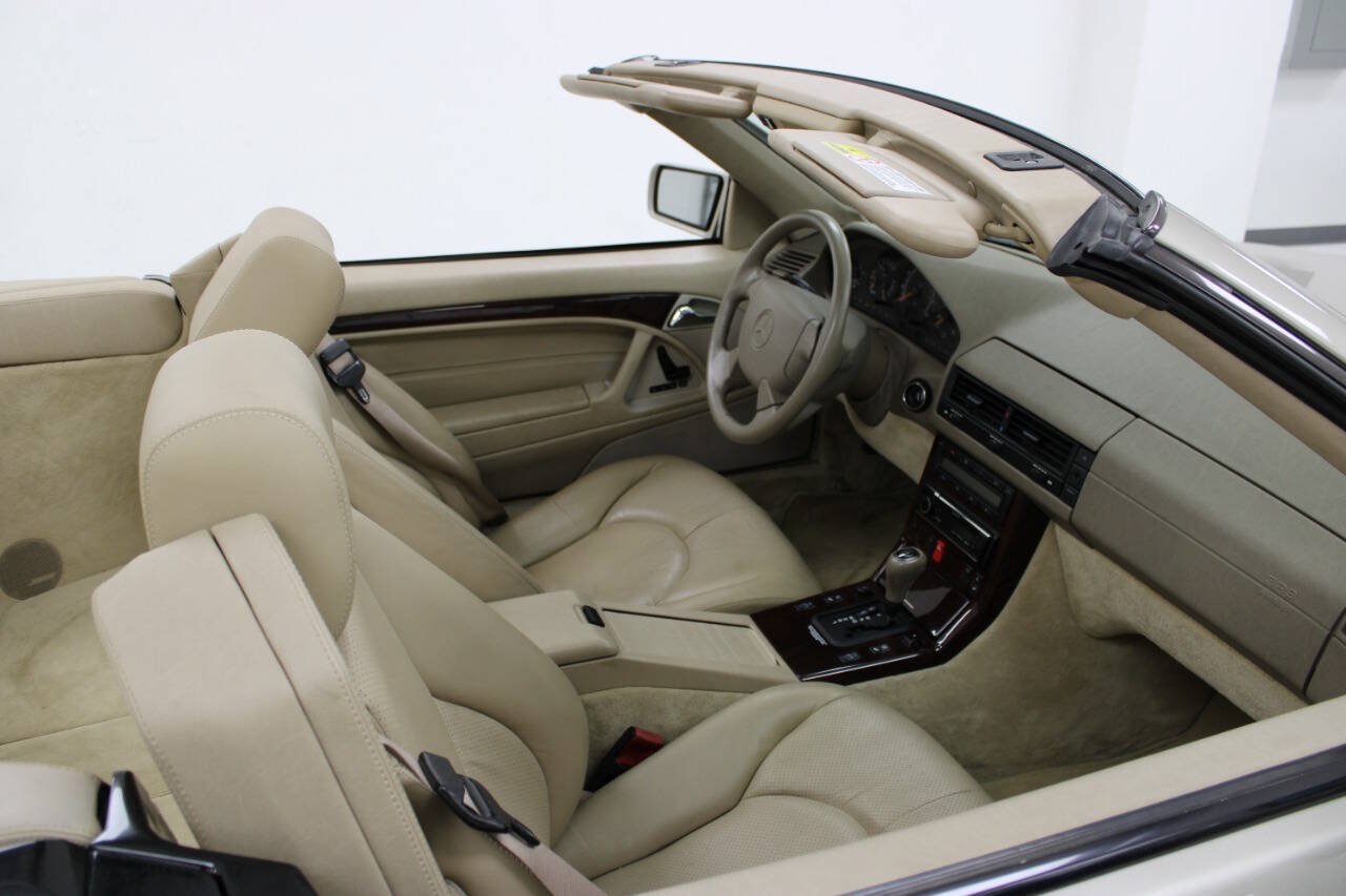 Used 1998 Mercedes-Benz SL 500 image 11