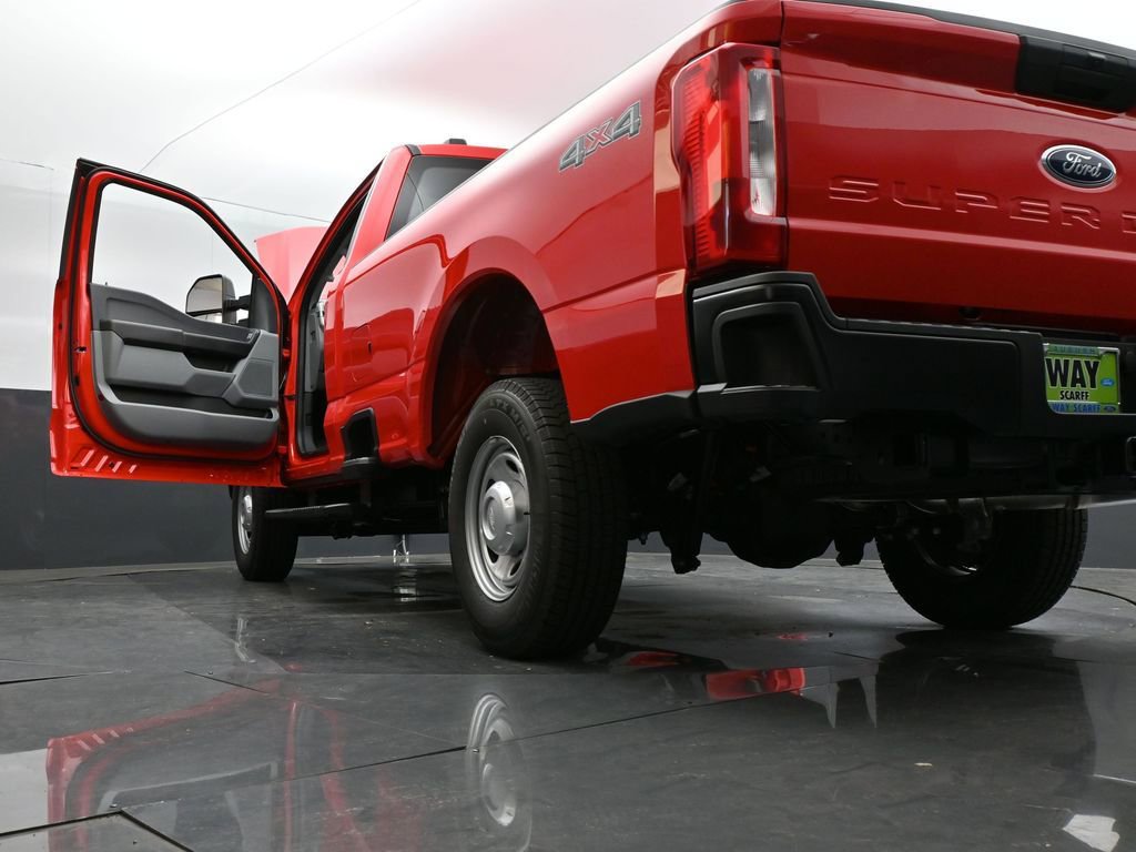 New 2026 Ford F250 4x4 Regular Cab Super Duty image 31