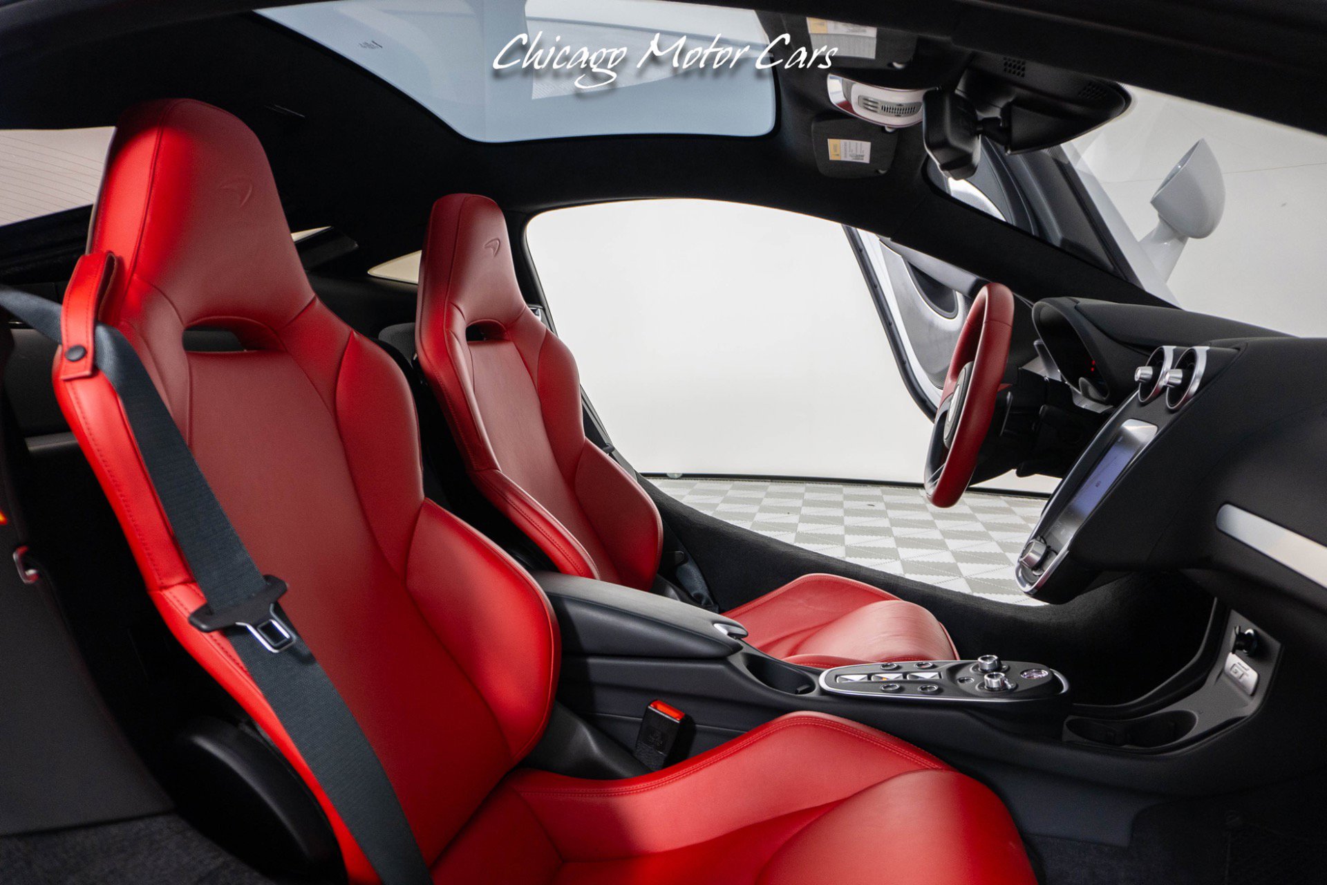 Used 2023 McLaren GT RWD image 46