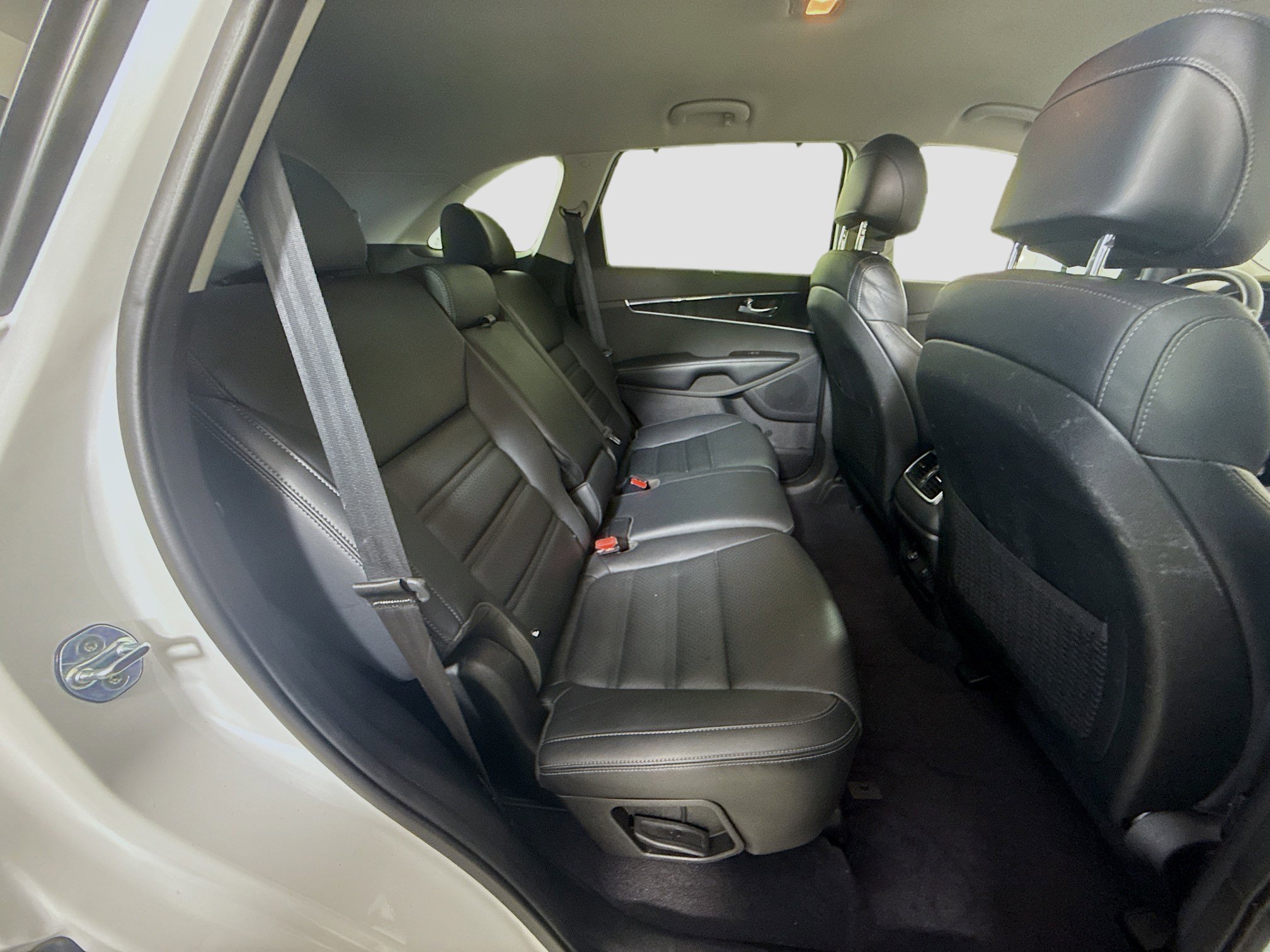 Used 2017 Kia Sorento EX image 27