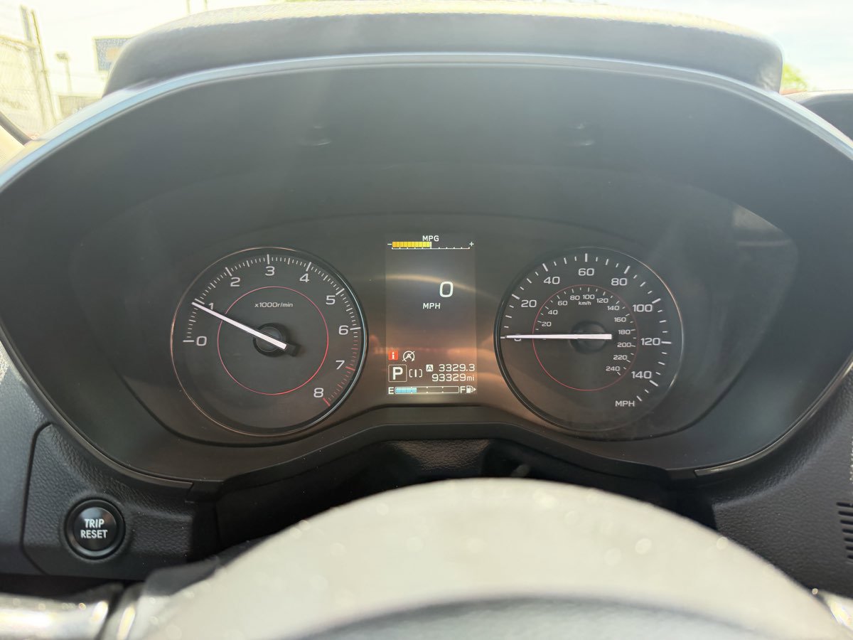 Used 2023 Subaru Crosstrek 2.0i Premium w/ Special Edition AWD/4WD image 31