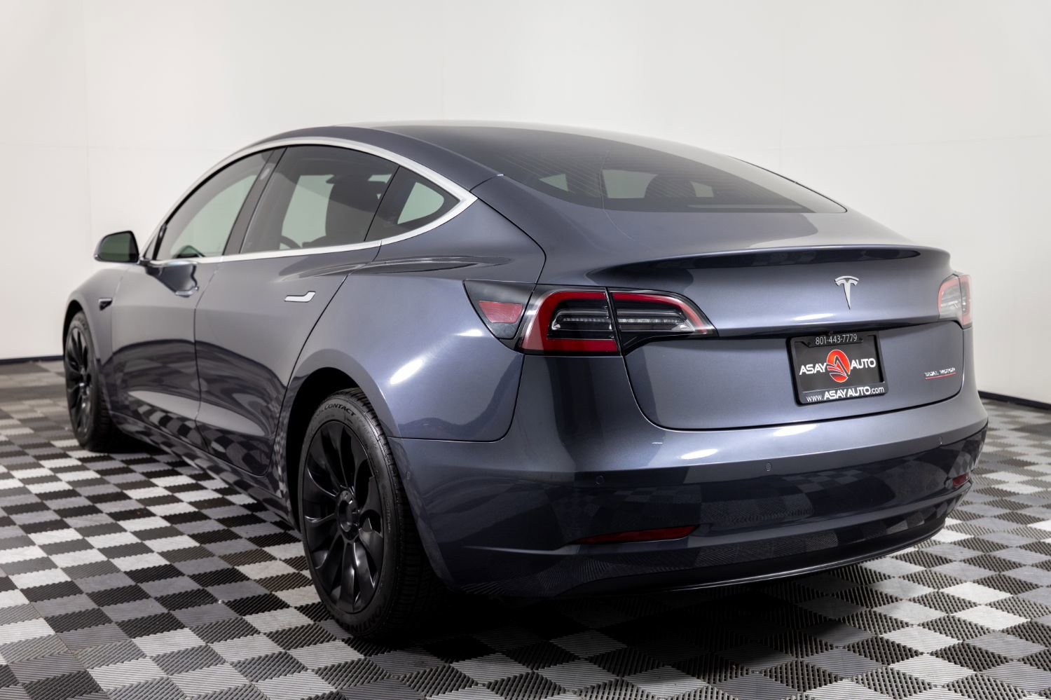Used 2018 Tesla Model 3 Long Range AWD/4WD image 5