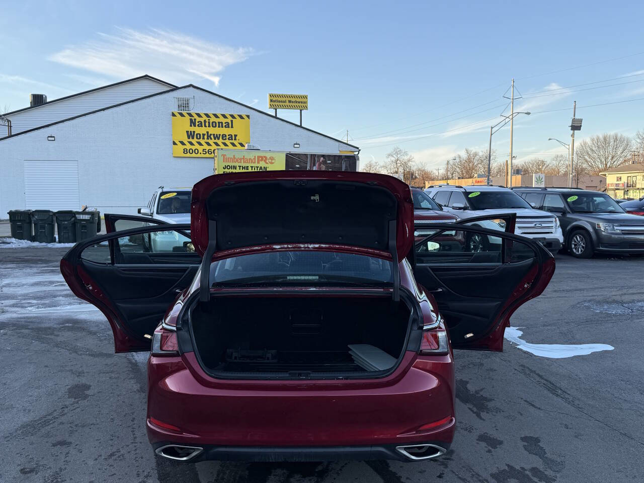 Used 2019 Lexus ES 350 w/ Premium Package FWD image 28