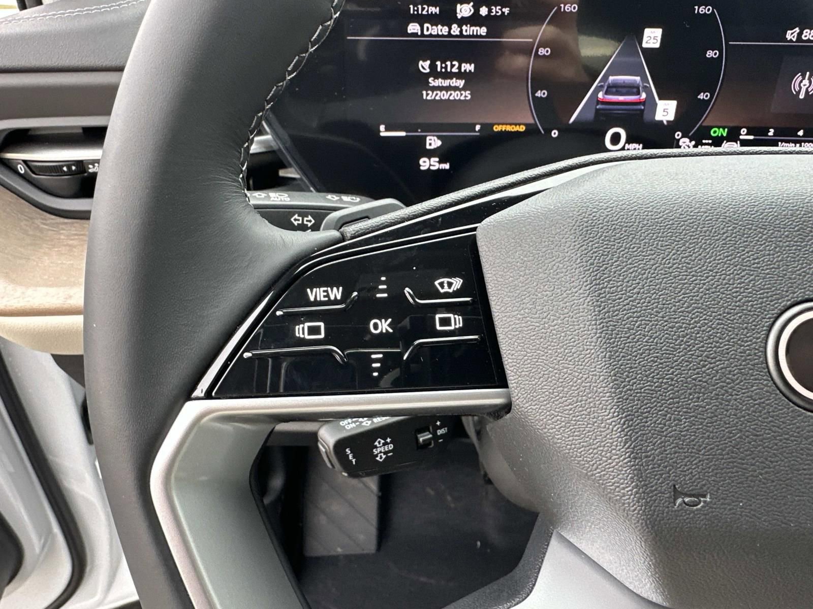 New 2025 Audi Q5 Prestige image 16