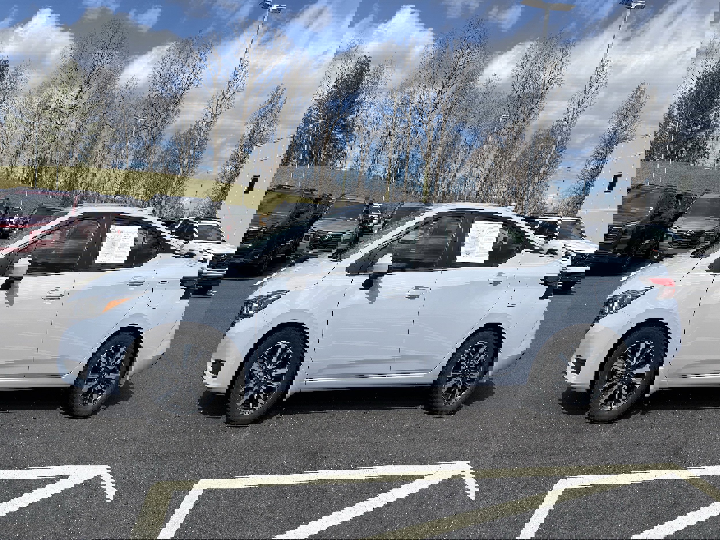 Used 2024 Nissan Versa SV w/ Trunk Package image 4