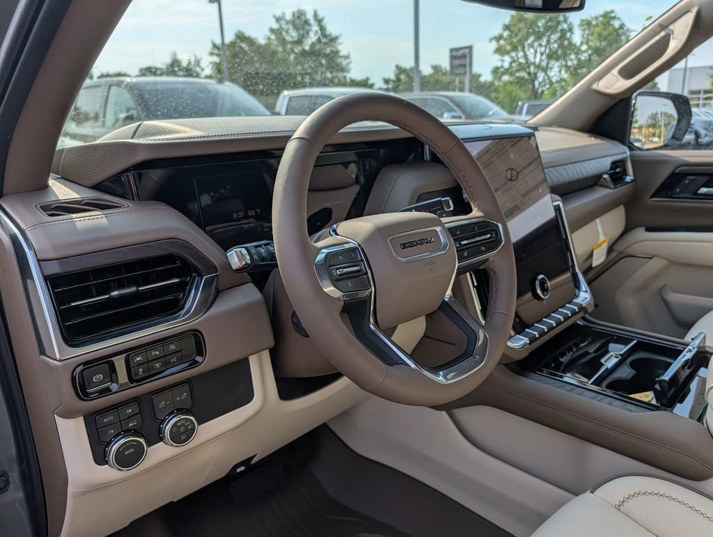 New 2026 GMC Yukon Denali AWD/4WD image 9