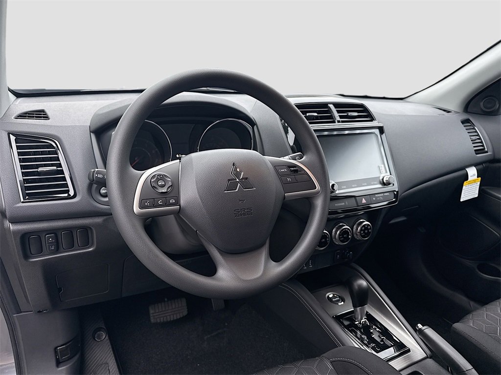 New 2026 Mitsubishi Outlander Sport ES image 9