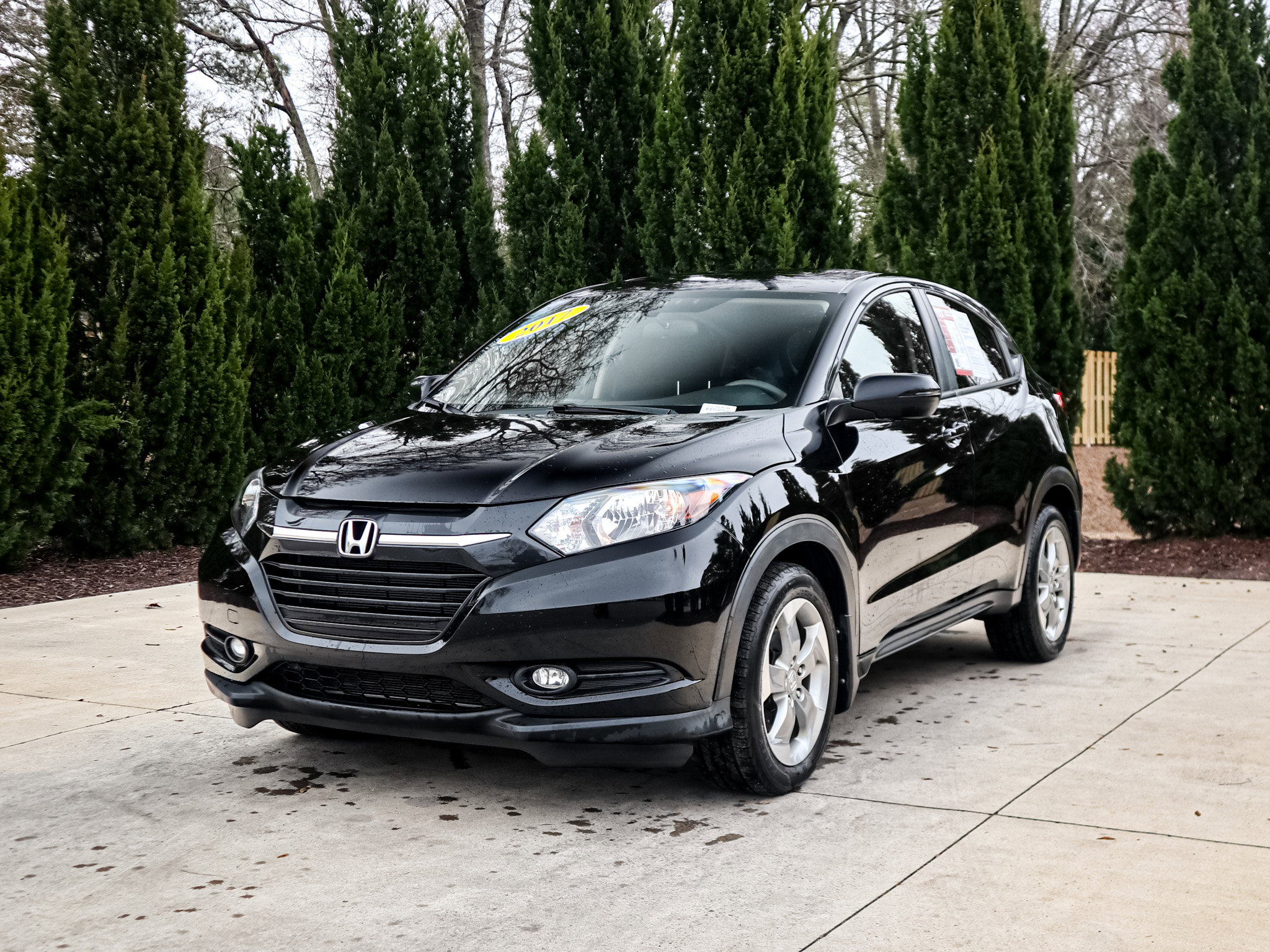 Used 2017 Honda HR-V EX image 5