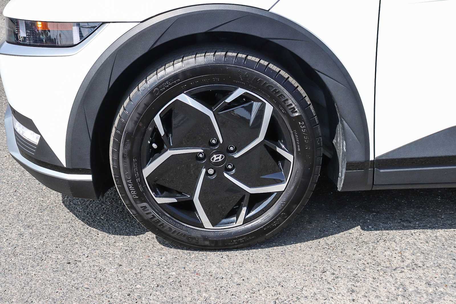 Used 2024 Hyundai Ioniq 5 SEL RWD image 14