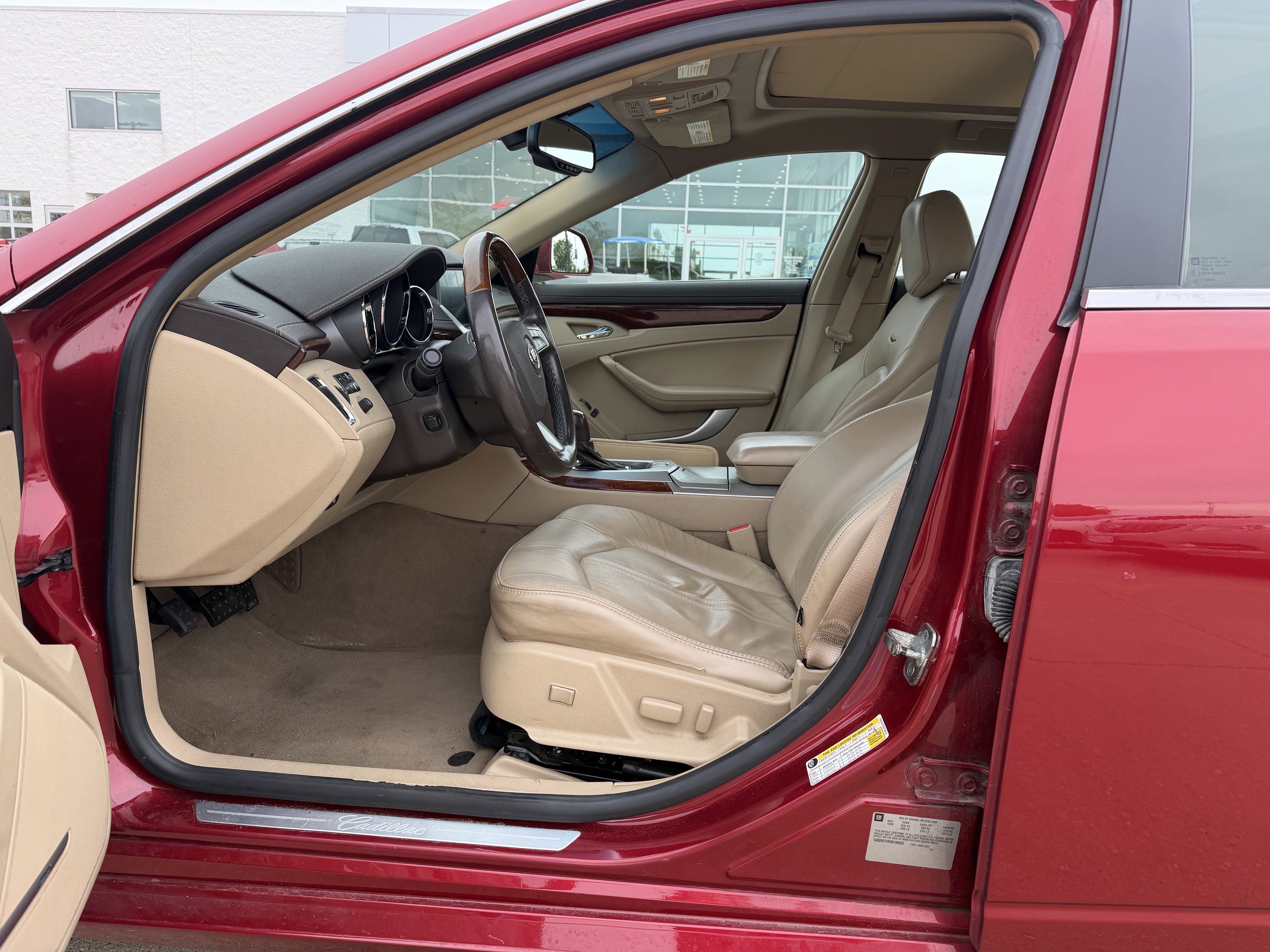 Used 2009 Cadillac CTS 3.6 RWD image 16