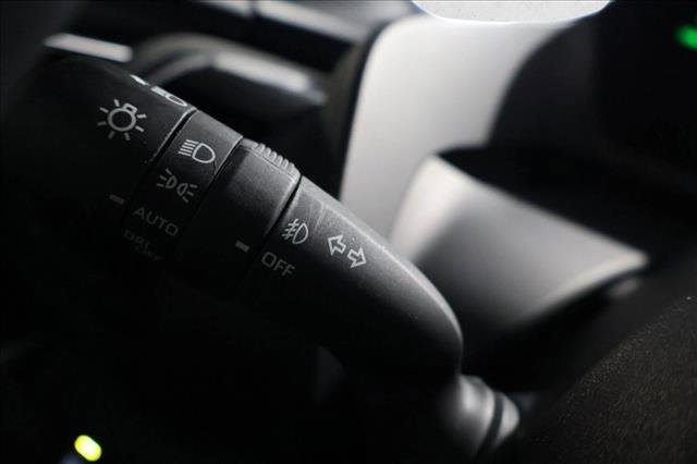 Used 2024 Subaru Solterra Limited image 16