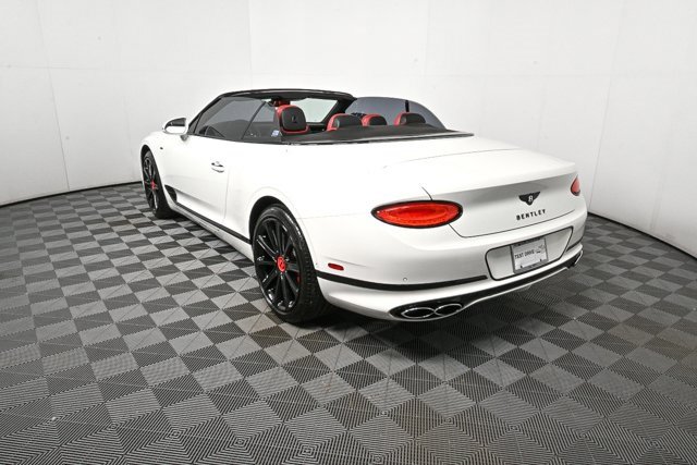Used 2021 Bentley Continental GT image 47