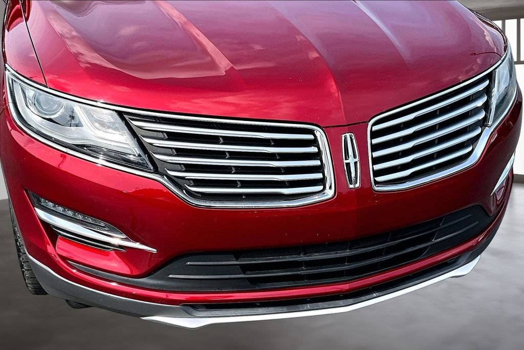 Used 2018 Lincoln MKC Select w/ Select Plus Package FWD image 28