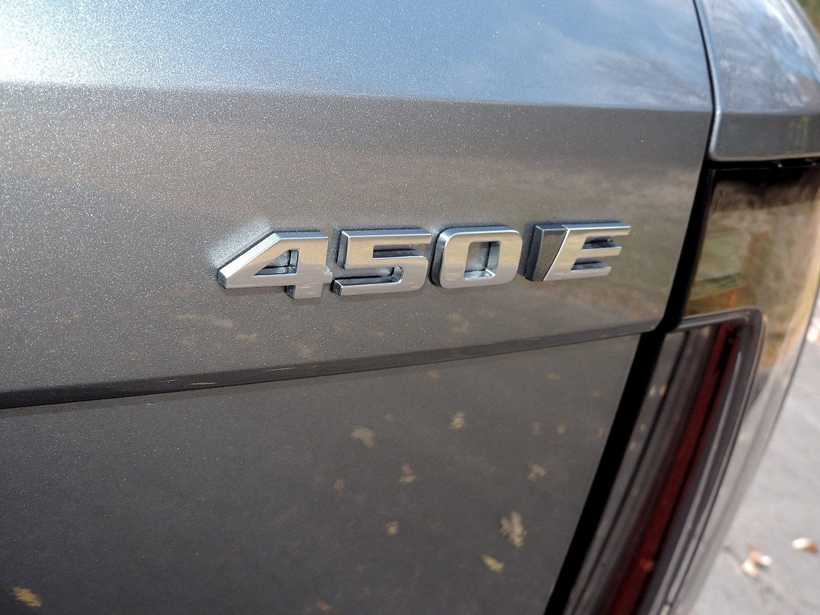 New 2026 Cadillac Optiq Luxury 2 image 12