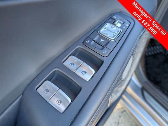 Used 2021 Genesis G90 5.0 Ultimate image 15